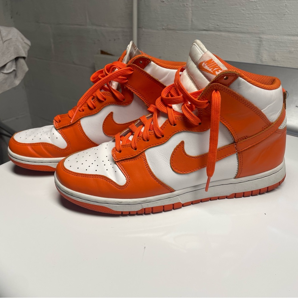 High top Syracuse dunks
